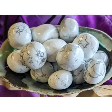 Howlite Tumble