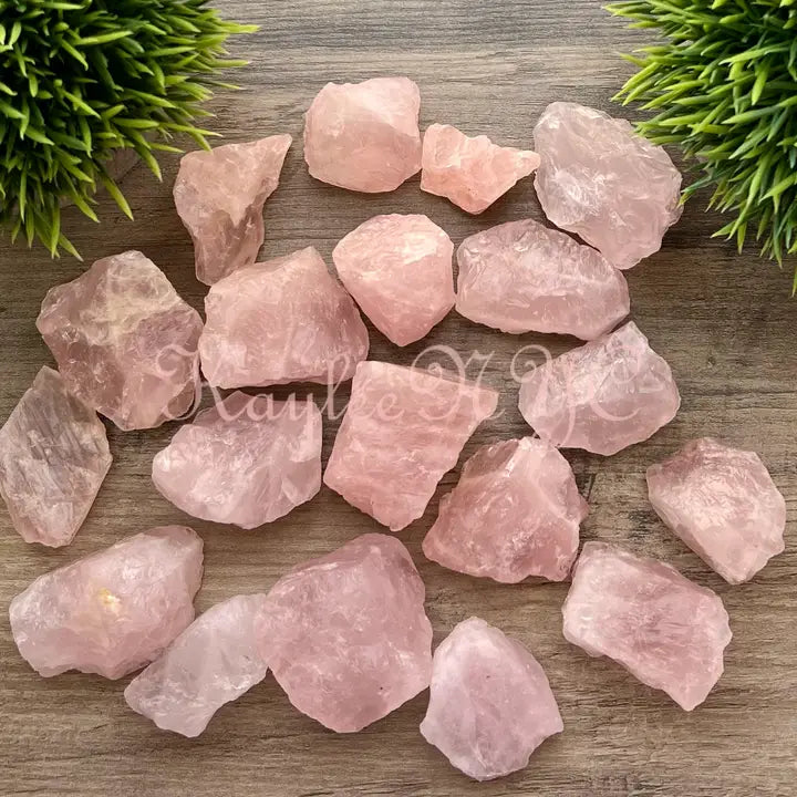 Natural Raw Rose Quartz (Medium)