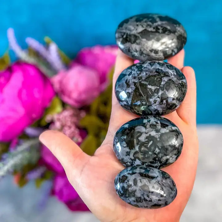 Indigo Gabbro Palm Stone