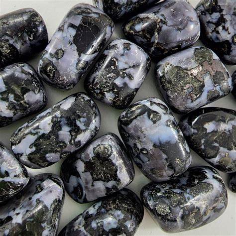 Indigo Gabbro Tumble