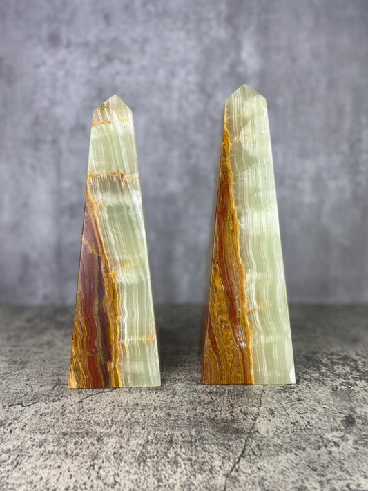 Green Onyx Obelisk